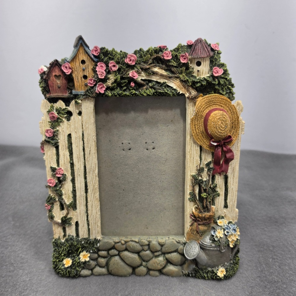 Vintage Cottagecore Garden 3D Resin Picture Frame Picket Fence Roses Birdhouse